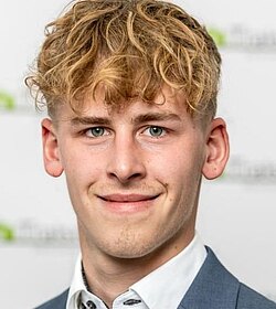 Benjamin Pipp Benjamin Pipp